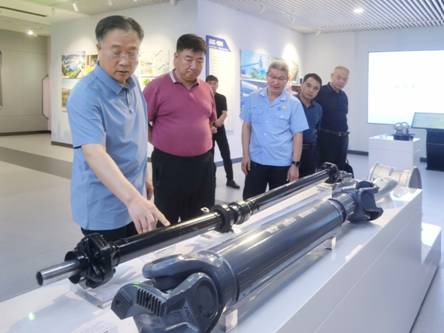 省社科院调研组莅临承德开展调研交流